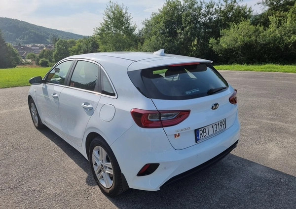 Kia Ceed cena 70000 przebieg: 49250, rok produkcji 2020 z Ostrowiec Świętokrzyski małe 4